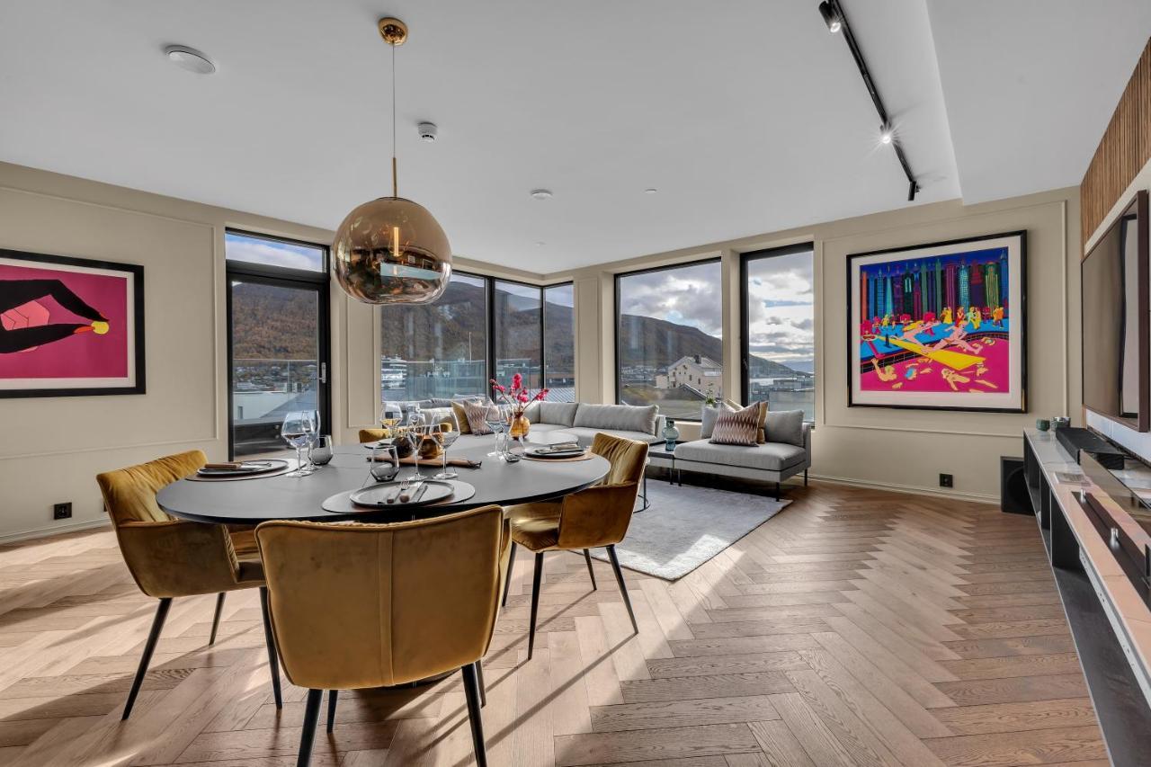 Penthouse In Downtown Tromso Newアパートメント エクステリア 写真