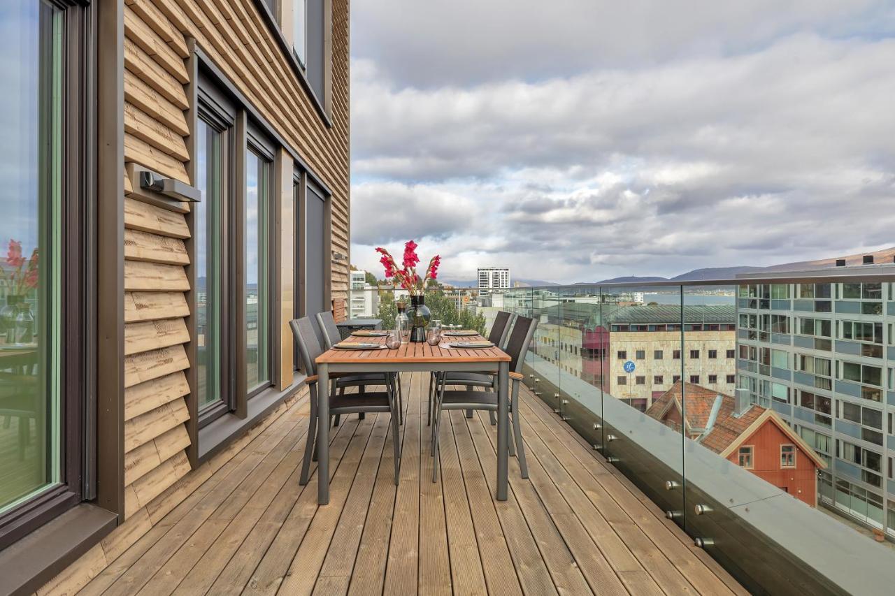 Penthouse In Downtown Tromso Newアパートメント エクステリア 写真